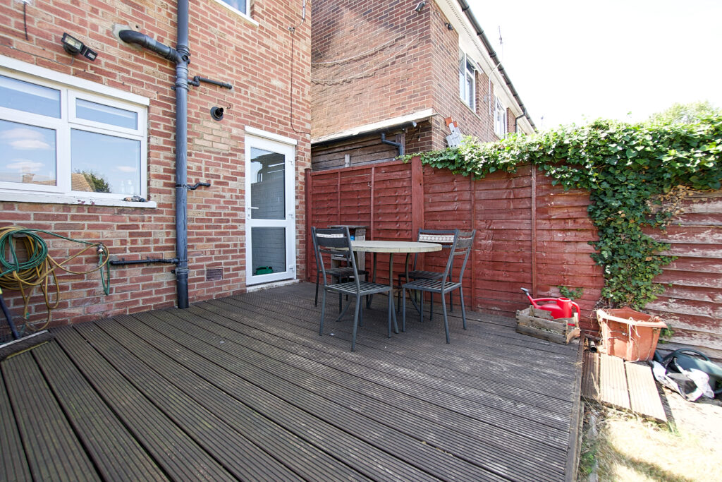 Rooksmead33.502